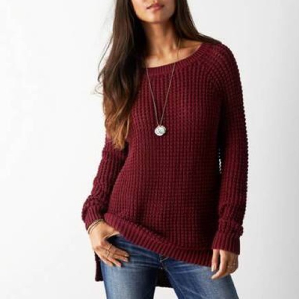 American Eagle Maroon Jegging Sweater